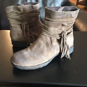 Born  ankle boots